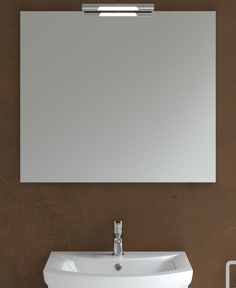 600mmx700mm Mirror & Andrea Chrome Light